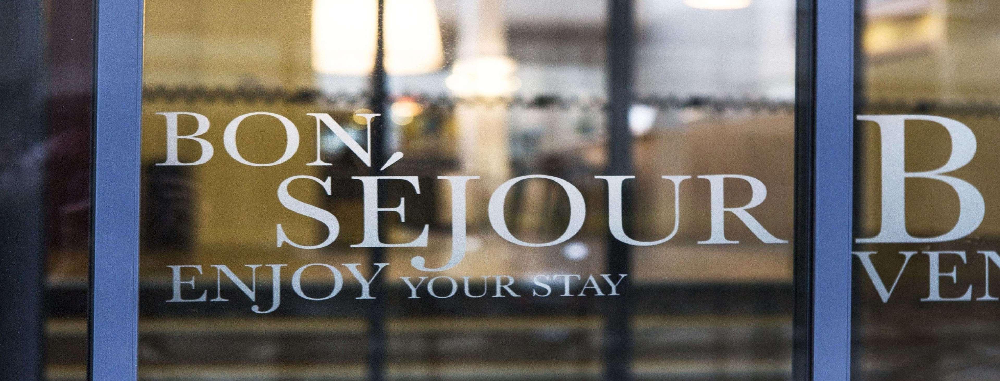 Holiday Inn Express - Marseille Airport, An Ihg Hotel Vitrolles  Ngoại thất bức ảnh